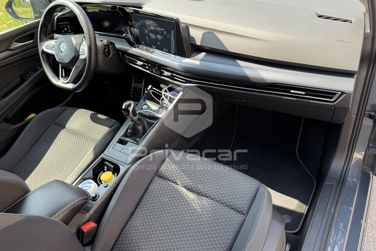 Volkswagen Golf 2.0 TDI SCR Life (11)