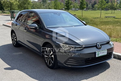 Volkswagen Golf 2.0 TDI SCR Life (3)