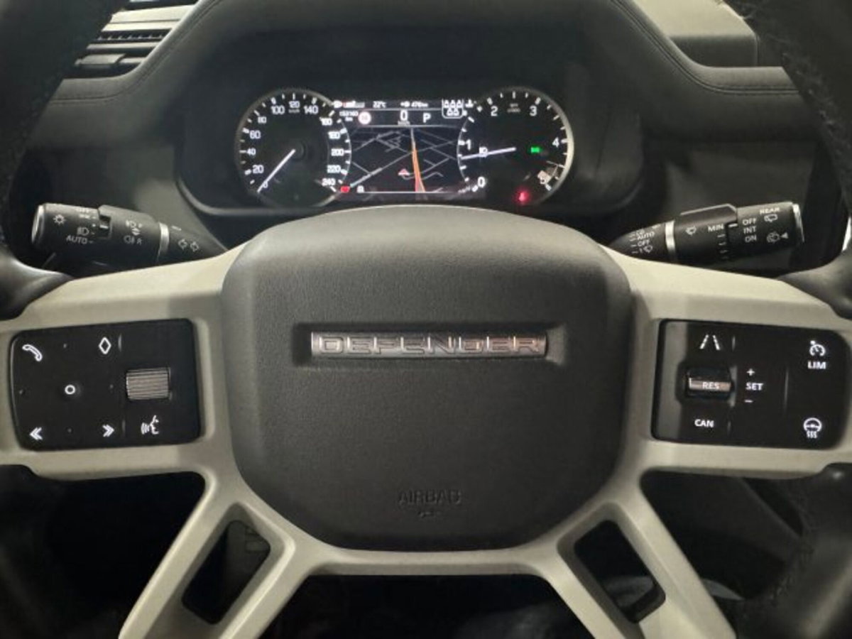 Land Rover Defender 110 3.0D I6 250 CV AWD Auto X-Dynamic S (14)