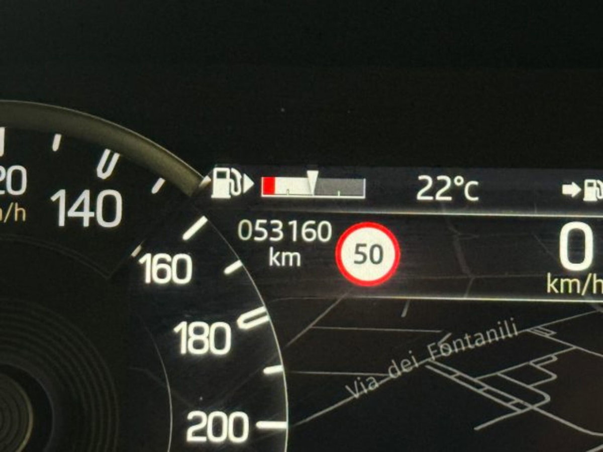 Land Rover Defender 110 3.0D I6 250 CV AWD Auto X-Dynamic S (15)