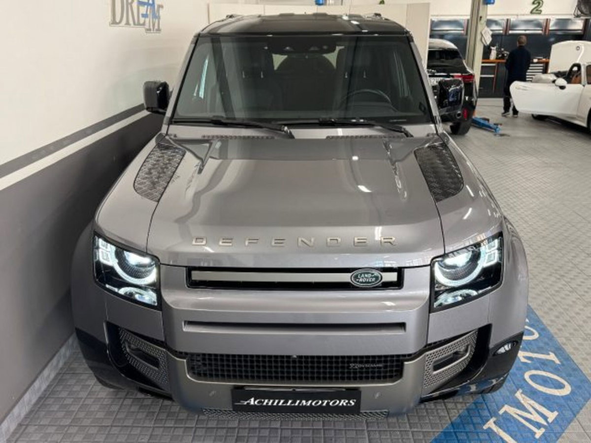 Land Rover Defender 110 3.0D I6 250 CV AWD Auto X-Dynamic S (18)