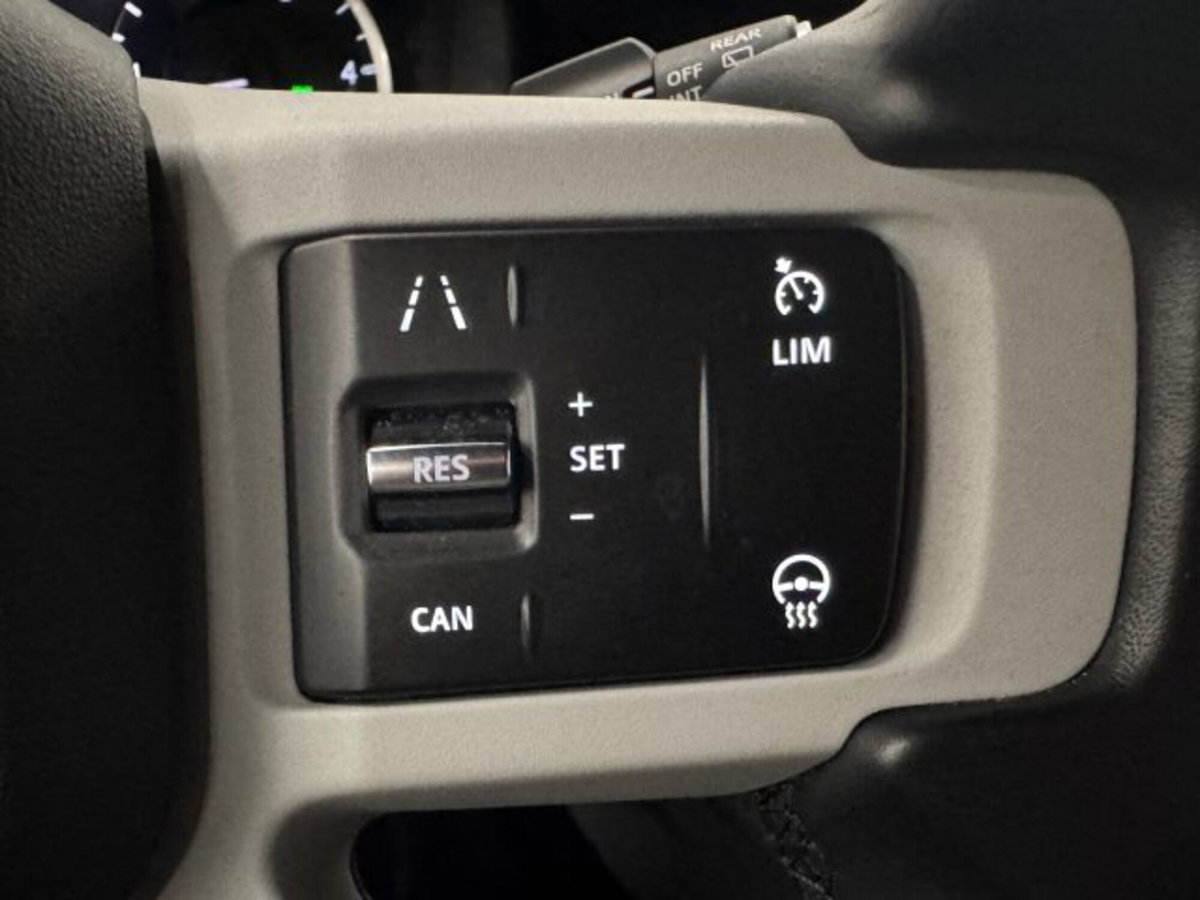 Land Rover Defender 110 3.0D I6 250 CV AWD Auto X-Dynamic S (19)