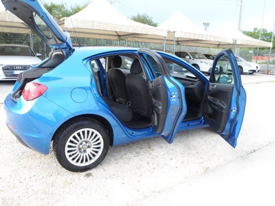 Alfa Romeo Giulietta 1.6 JTDm Business 120cv (13)