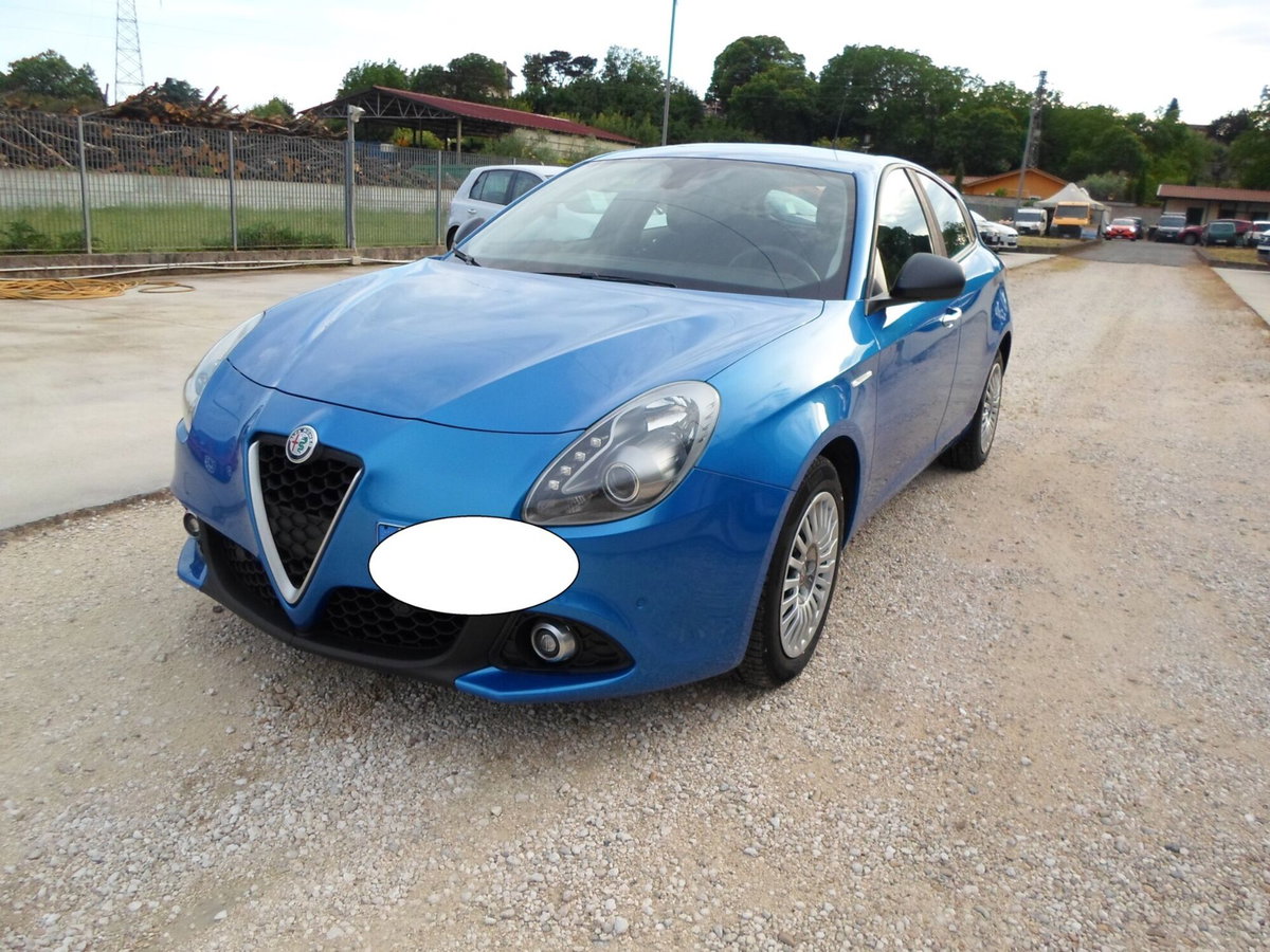 Alfa Romeo Giulietta 1.6 JTDm Business 120cv (2)