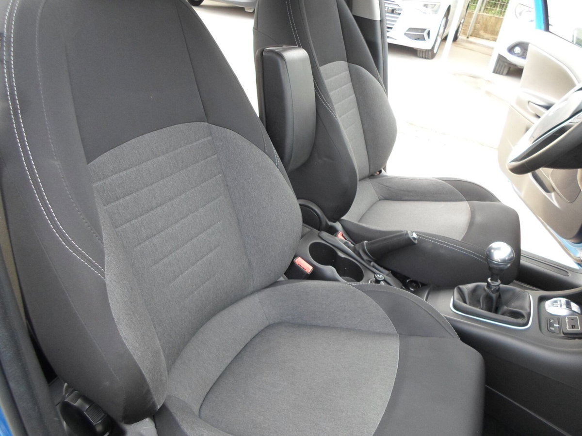 Alfa Romeo Giulietta 1.6 JTDm Business 120cv (20)