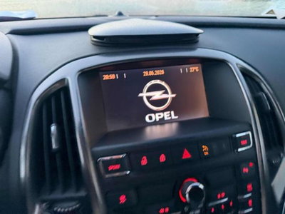 Opel Astra 1.7 CDTI 110CV 4 porte Cosmo (10)