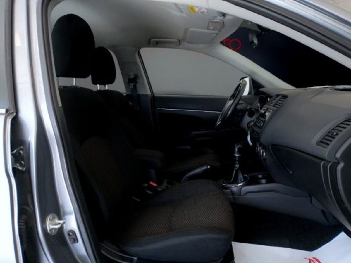 Mitsubishi ASX 1.6 DI-D 114 CV 4WD Invite (18)