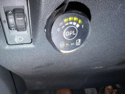 Citroen C3 Picasso 1.4 VTi 95 GPL Limited (14)