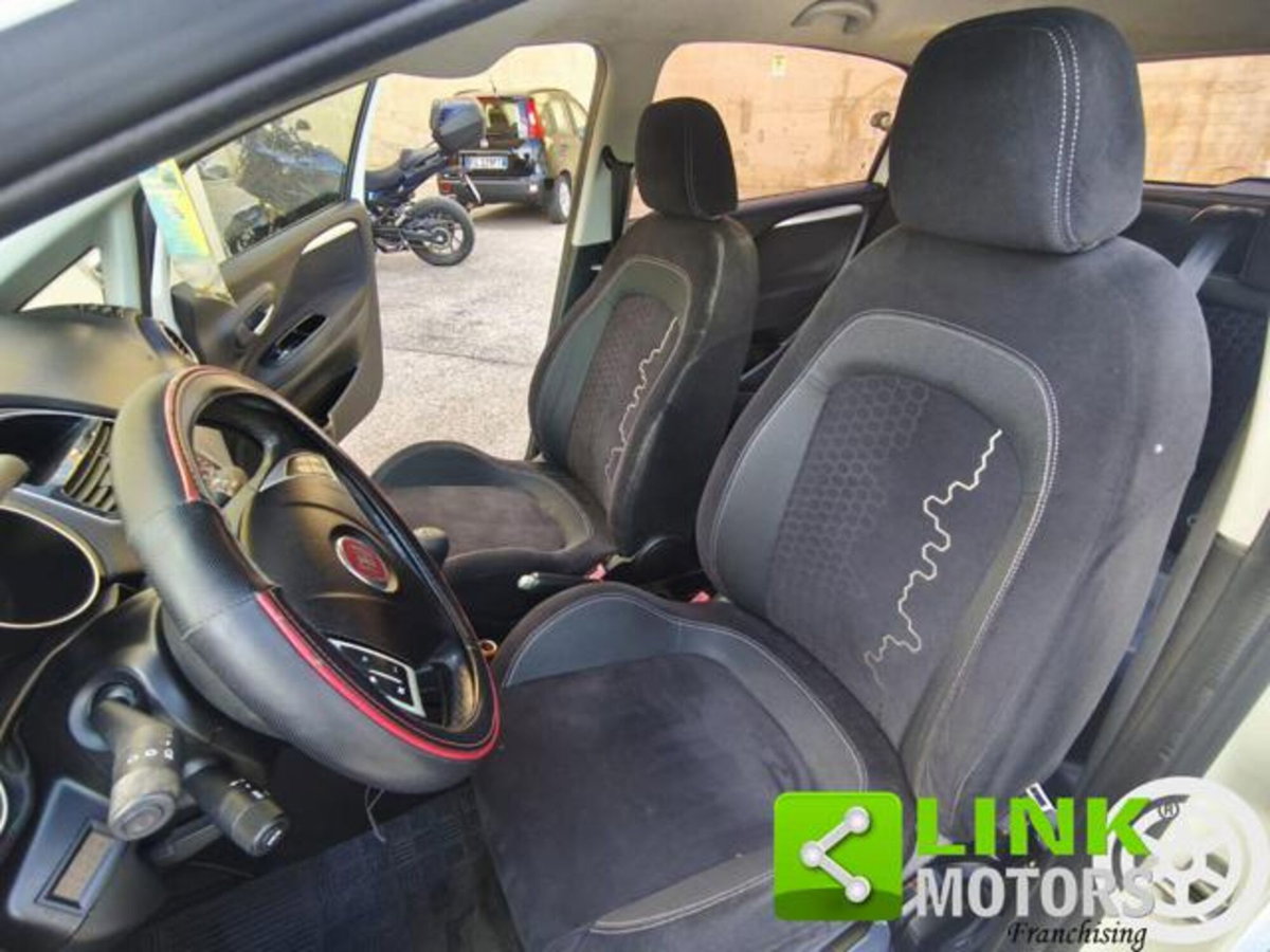 Fiat Punto 1.3 MJT II 75 CV 5 porte Street (18)