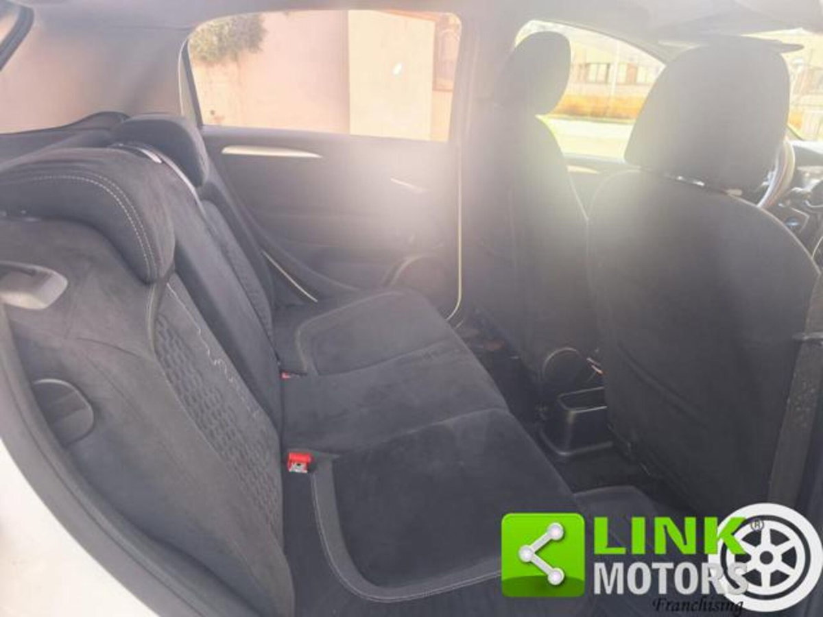 Fiat Punto 1.3 MJT II 75 CV 5 porte Street (7)