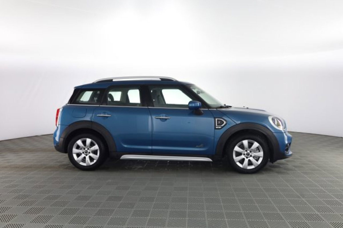 MINI Mini Countryman 2.0 Cooper SD Untamed Edition Countryman ALL4 (3)