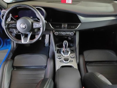 Alfa Romeo Giulia 2.2 Turbodiesel 210 CV AT8 AWD Q4 Ti (10)