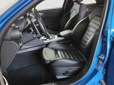 Alfa Romeo Giulia 2.2 Turbodiesel 210 CV AT8 AWD Q4 Ti (14)