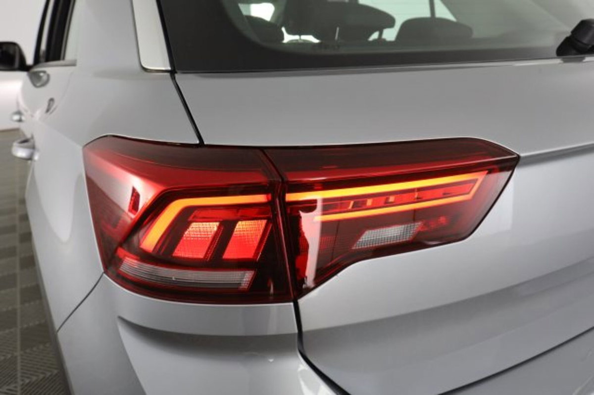 Volkswagen T-Roc 2.0 tdi Life 115cv (10)