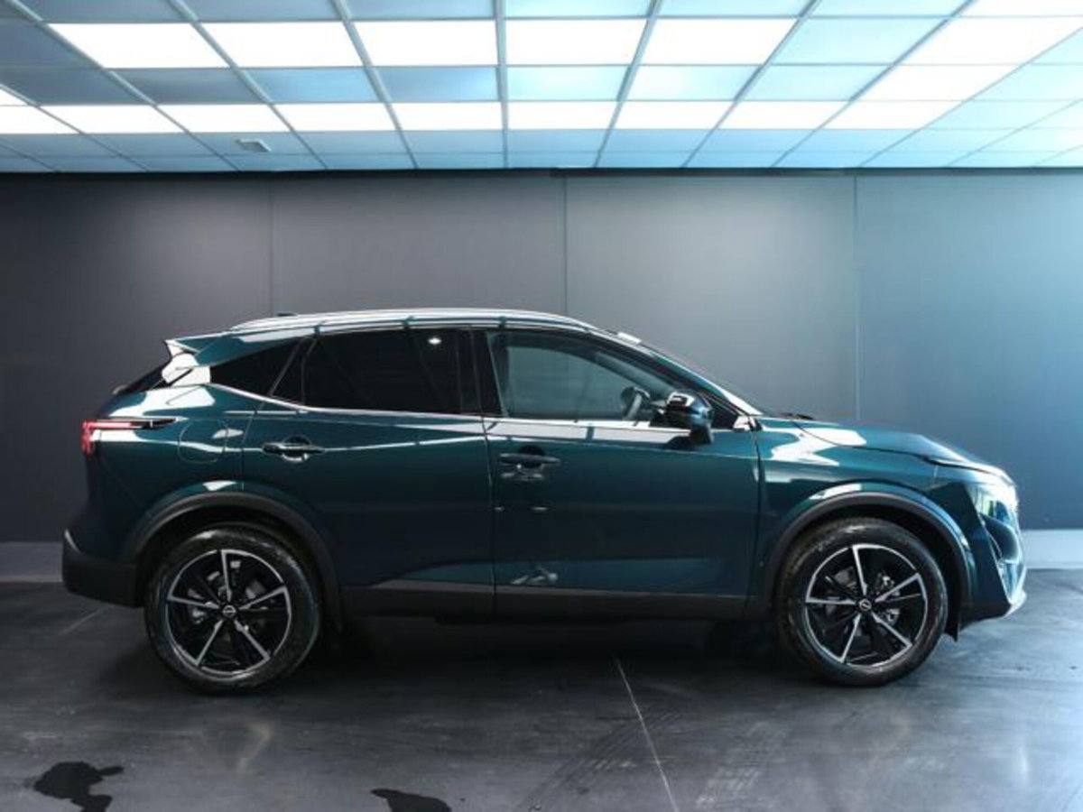 Nissan Qashqai 1.3 mhev Tekna 4wd 158cv xtronic (6)