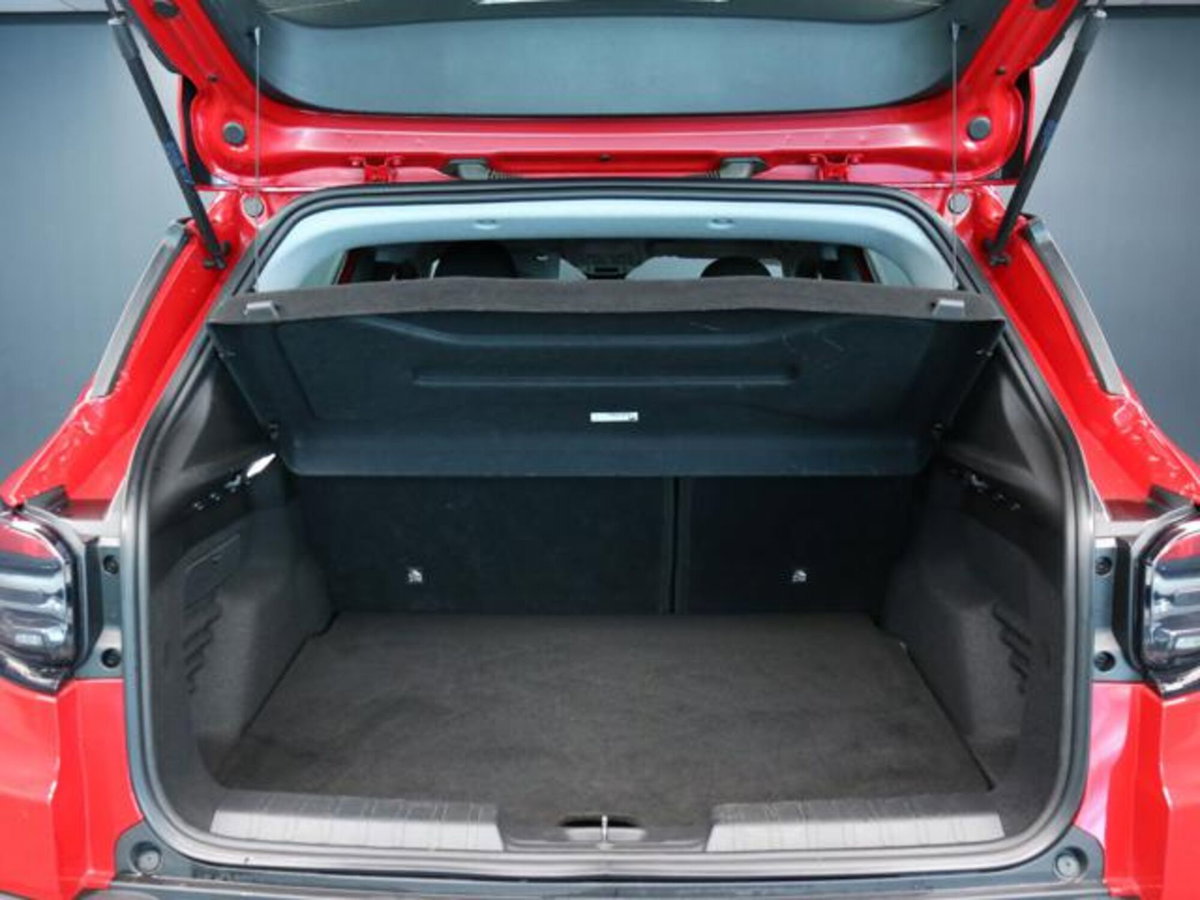 Jeep Avenger 1.2 turbo Altitude fwd 100cv (7)