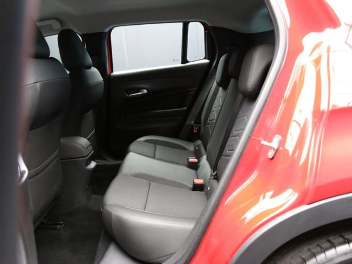Jeep Avenger 1.2 turbo Altitude fwd 100cv (8)
