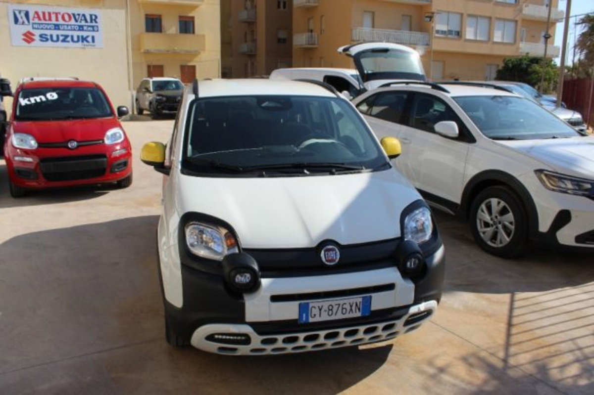 Fiat Panda Cross 1.0 firefly hybrid Cross s&s 70cv 5p.ti (2)