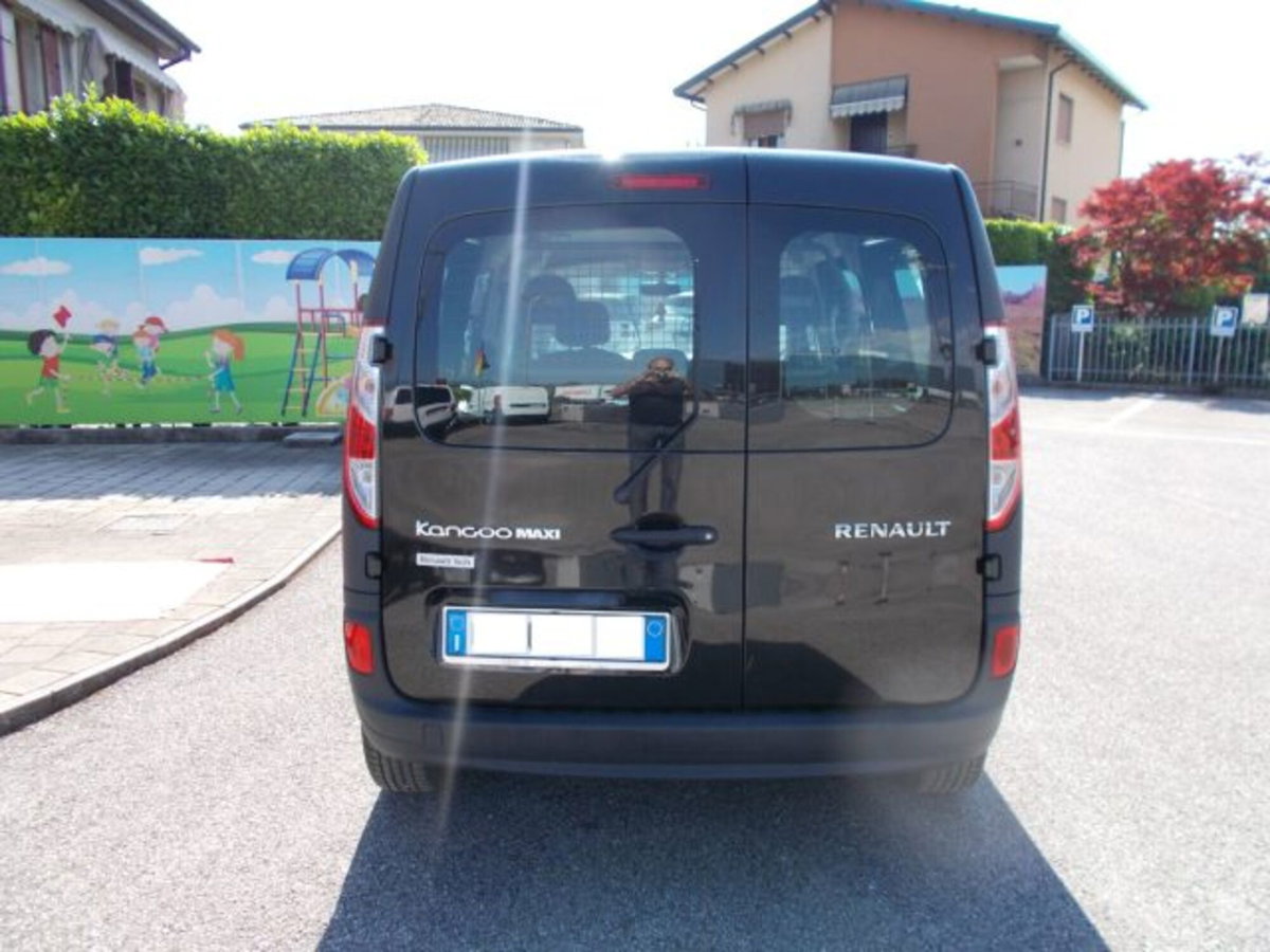 Renault Kangoo Blue dCi 115CV Express Maxi Combi Ice Plus (5)