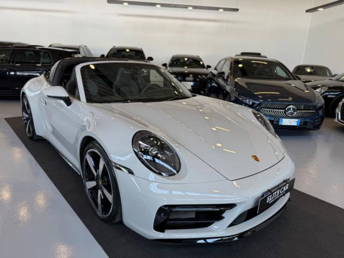 Porsche 911 Cabrio Targa 3.0 4S (2)