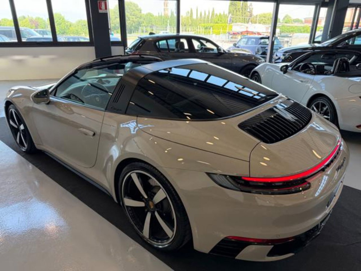 Porsche 911 Cabrio Targa 3.0 4S (5)