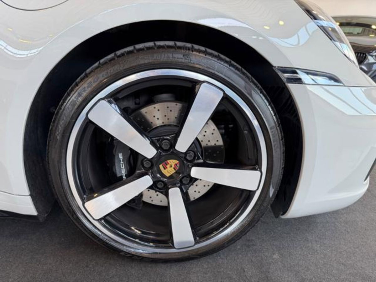 Porsche 911 Cabrio Targa 3.0 4S (9)