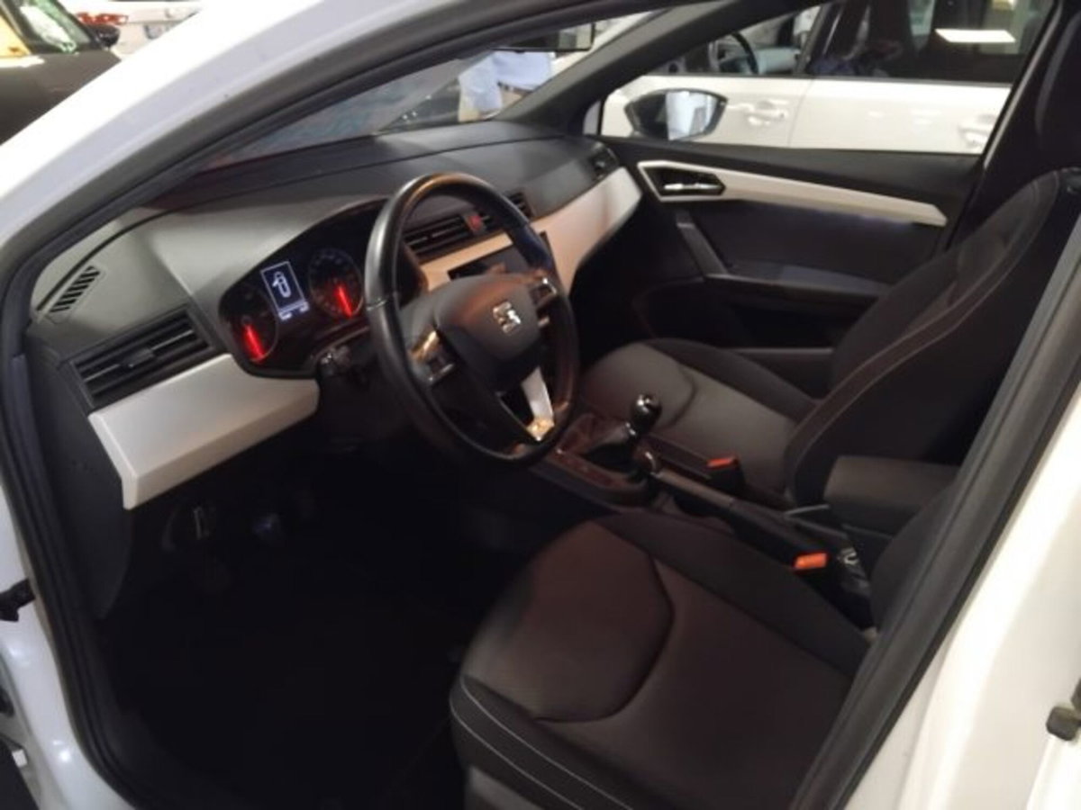 SEAT Ibiza 1.6 TDI 95CV 5 porte Reference (14)