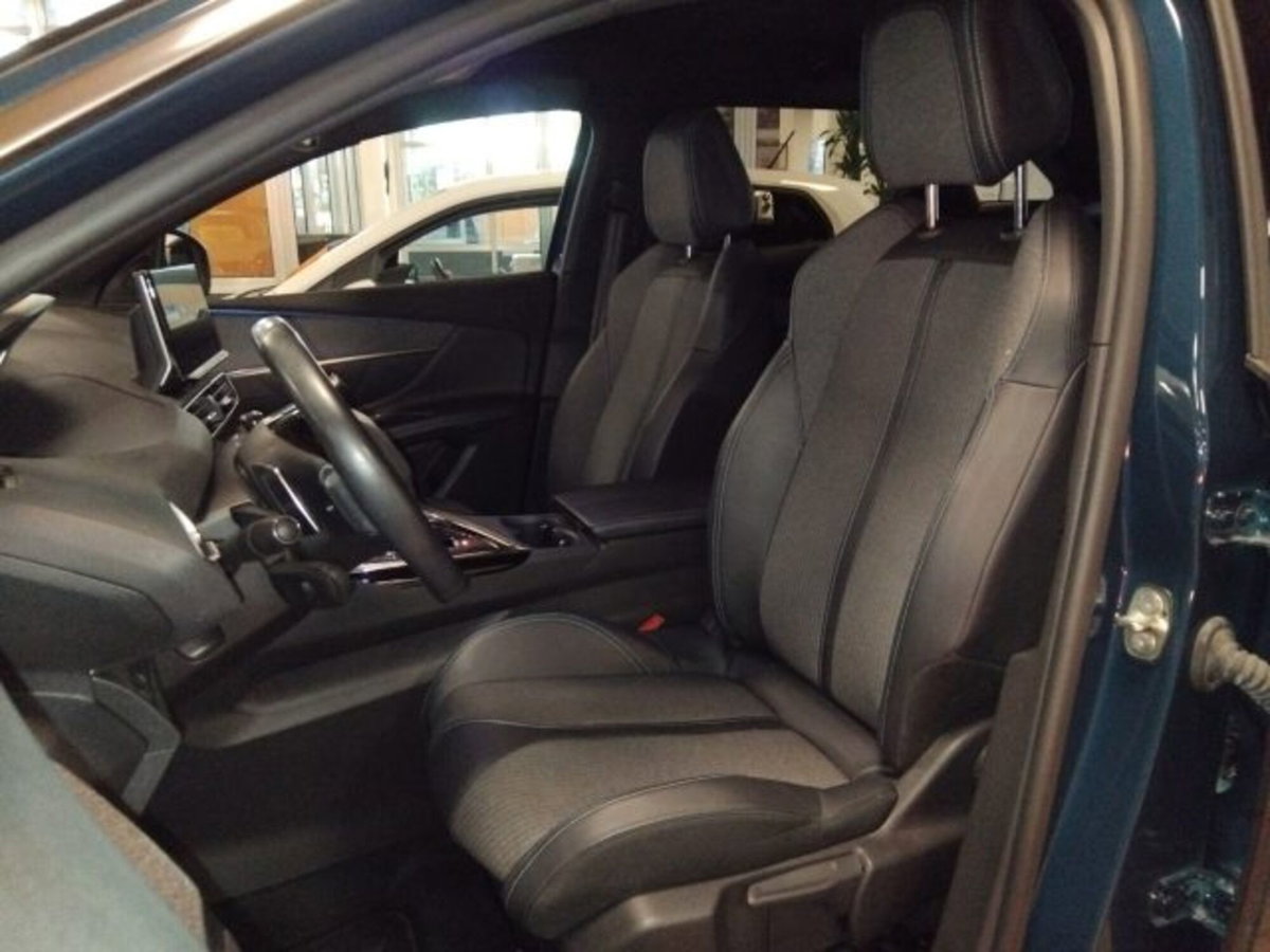 Peugeot 3008 BlueHDi 130 S&S EAT8 Allure Pack (15)