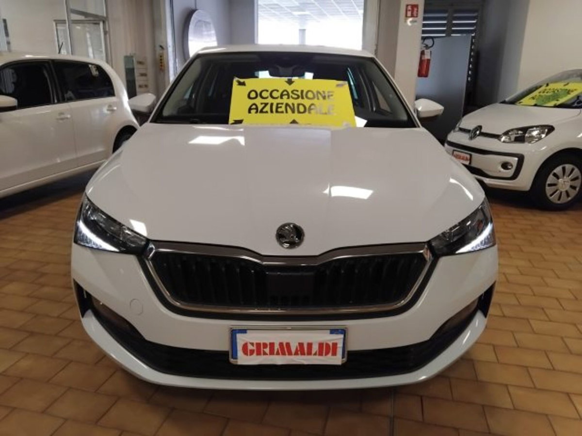 Skoda Scala 1.0 TSI 110 CV DSG Ambition (2)