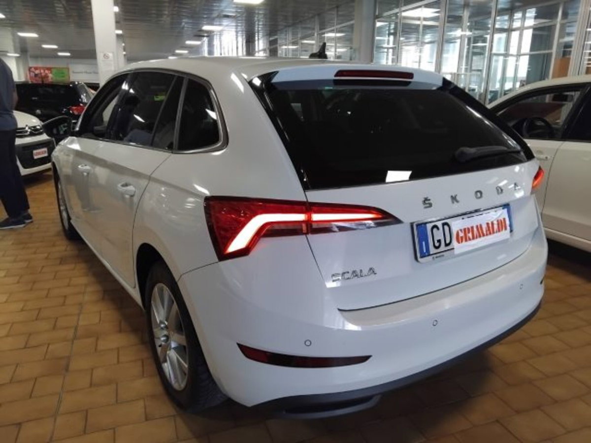 Skoda Scala 1.0 TSI 110 CV DSG Ambition (4)