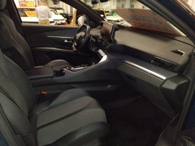 Peugeot 3008 BlueHDi 130 S&S EAT8 Allure Pack (11)