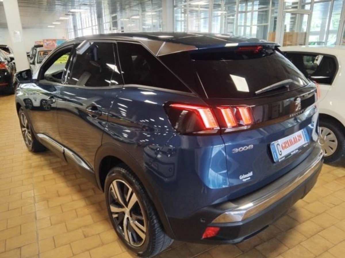 Peugeot 3008 BlueHDi 130 S&S EAT8 Allure Pack (4)