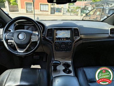 Jeep Grand Cherokee 3.0 V6 CRD 250 CV Multijet II Limited (14)