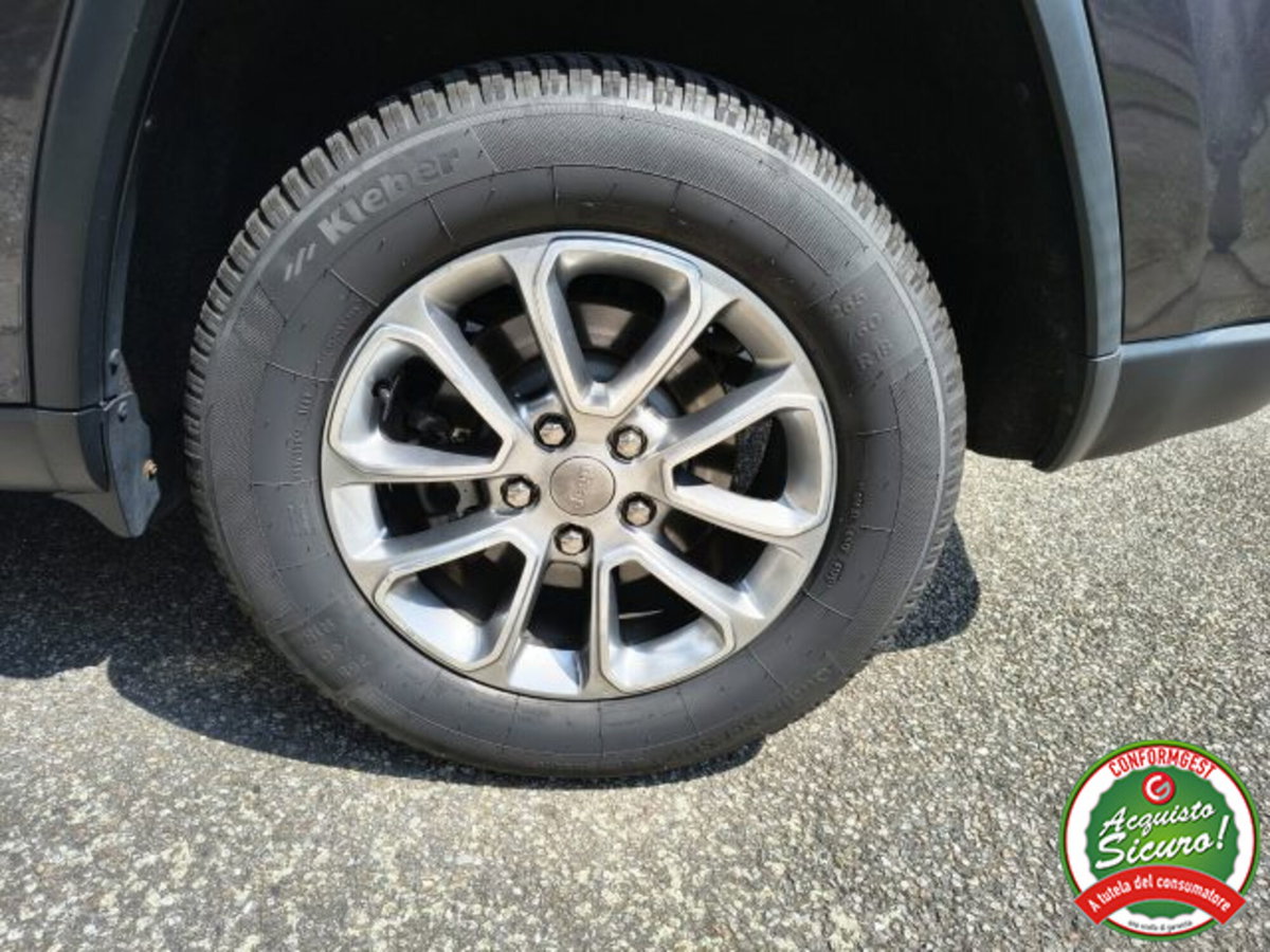 Jeep Grand Cherokee 3.0 V6 CRD 250 CV Multijet II Limited (8)