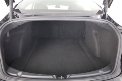 Tesla Model 3 Long Range awd (6)