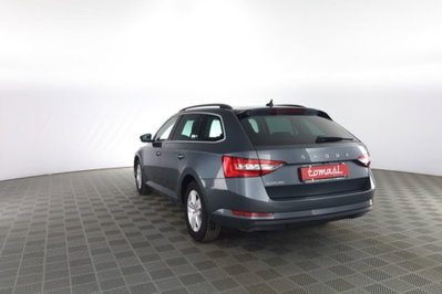 Skoda Superb Station Wagon 1.6 TDI DSG Wagon Ambition (6)