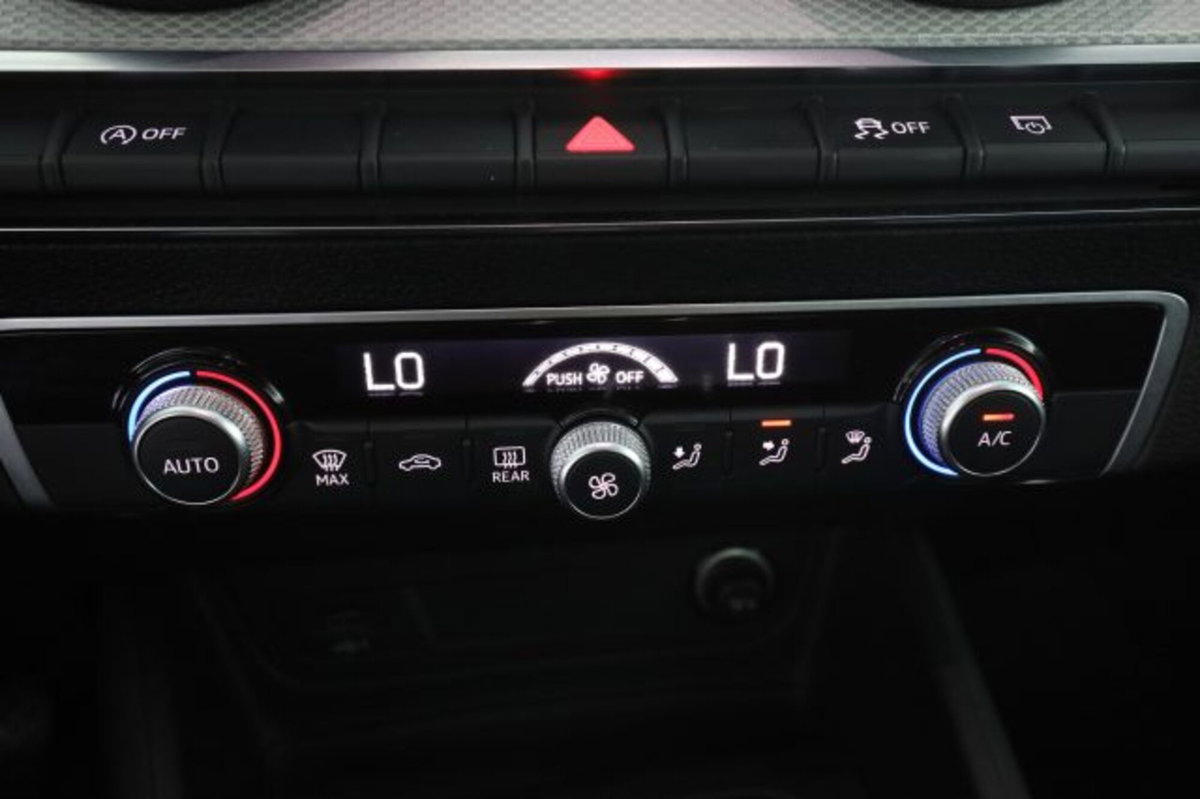 Audi Q2 Q2 30 TDI Admired (12)
