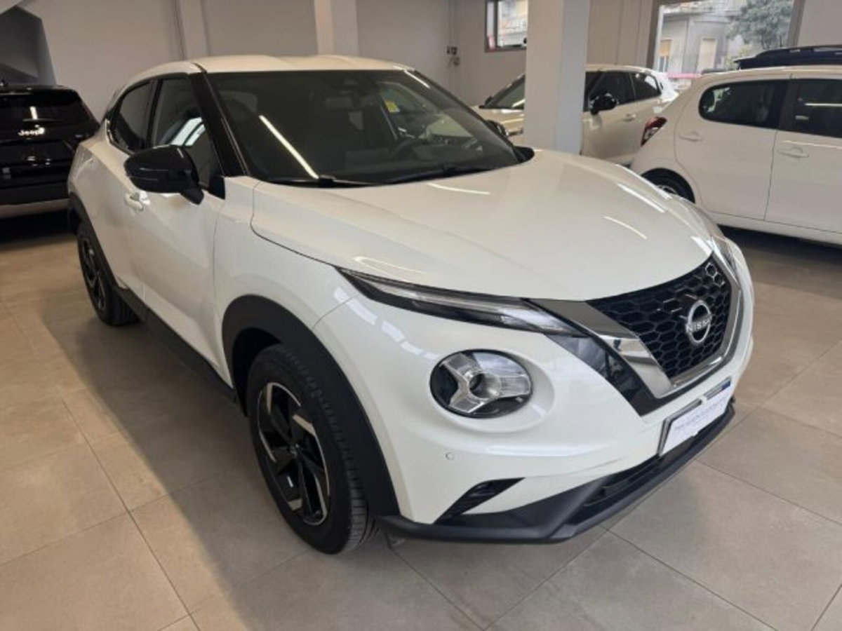 Nissan Juke 1.0 dig-t N-Connecta 114cv (3)
