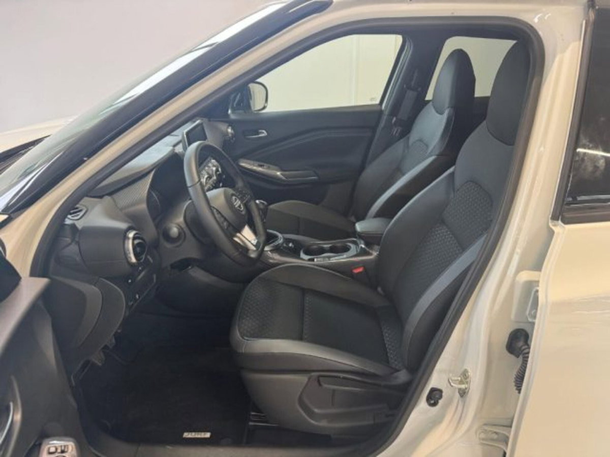 Nissan Juke 1.0 dig-t N-Connecta 114cv (9)