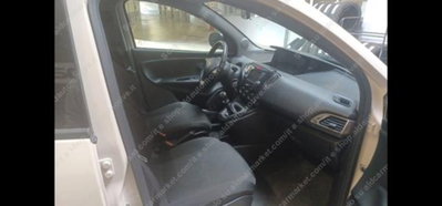 Lancia Ypsilon 1.2 69 CV 5 porte Gold (10)