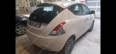 Lancia Ypsilon 1.2 69 CV 5 porte Gold (3)