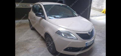 Lancia Ypsilon 1.2 69 CV 5 porte Gold (4)