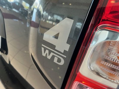 Dacia Duster 1.5 dCi 110CV S&S 4x4 Serie Limitata Urban Explorer (17)