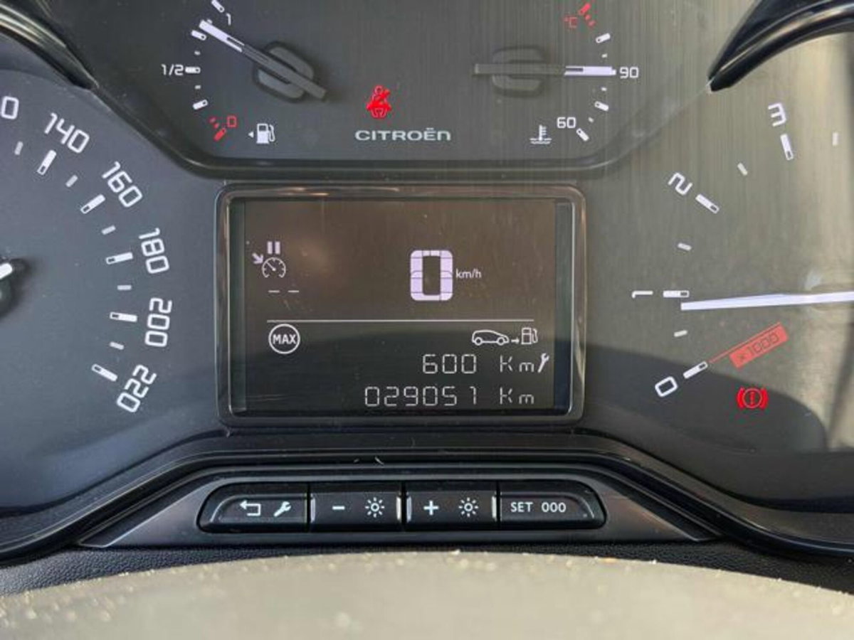 Citroen C3 PureTech 83 S&S Shine (17)
