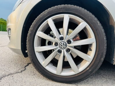 Volkswagen Golf 1.6 BlueTDI 110 CV 5p. Comfortline (16)