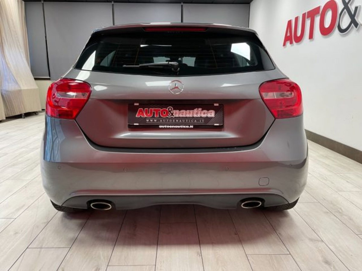 Mercedes-Benz Classe A 180 Sport (10)