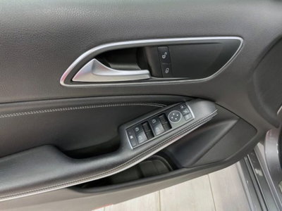 Mercedes-Benz Classe A 180 Sport (15)