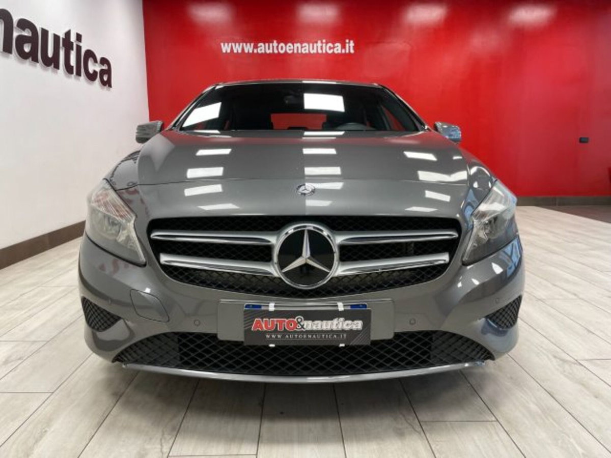 Mercedes-Benz Classe A 180 Sport (4)