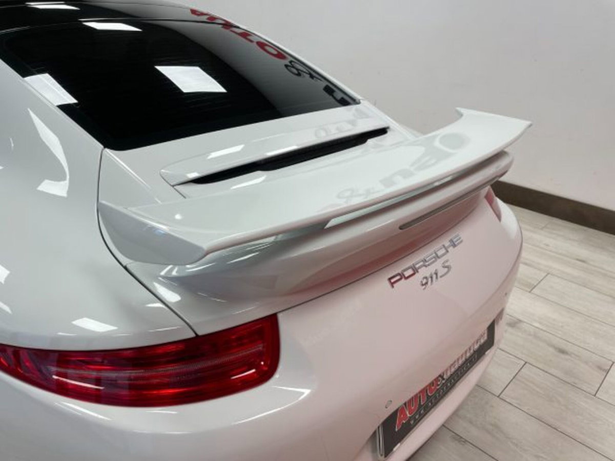 Porsche 911 Coupé 3.4 Carrera (14)