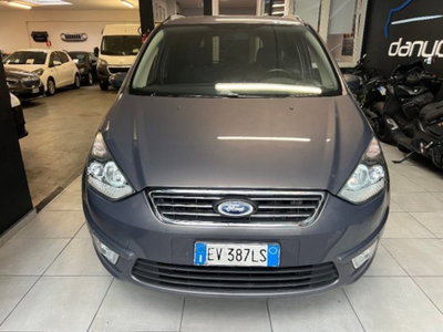 Ford Galaxy 2.0 TDCi 140 CV Powershift Nav Titanium (2)